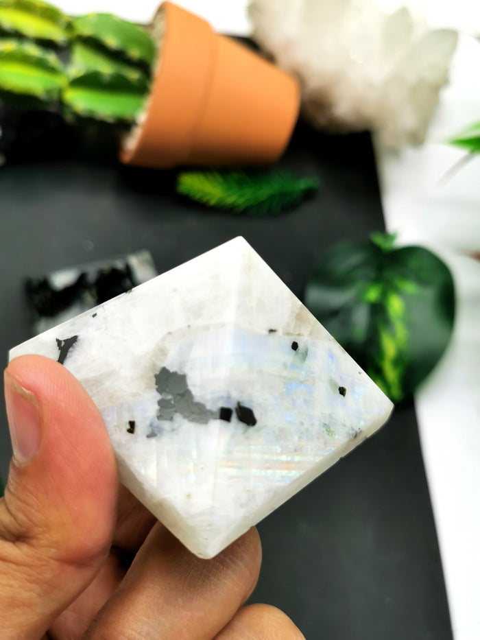 Moonstone Pyramid - Energy/Reiki/Crystal Healing - 105 gms - ONE PIECE ONLY - Shwasam