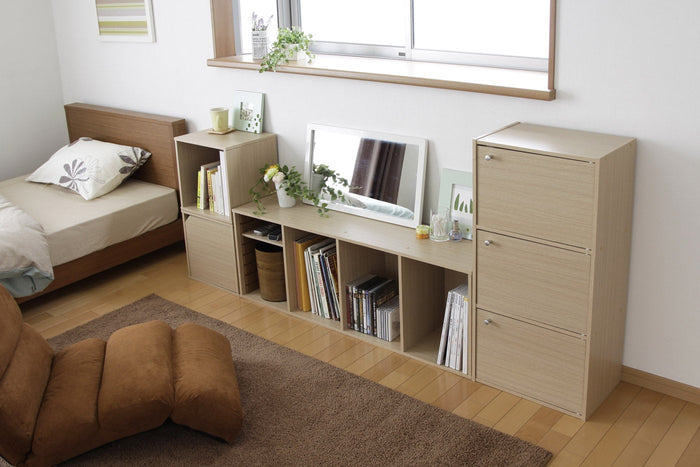 3 shelf door lifestyle