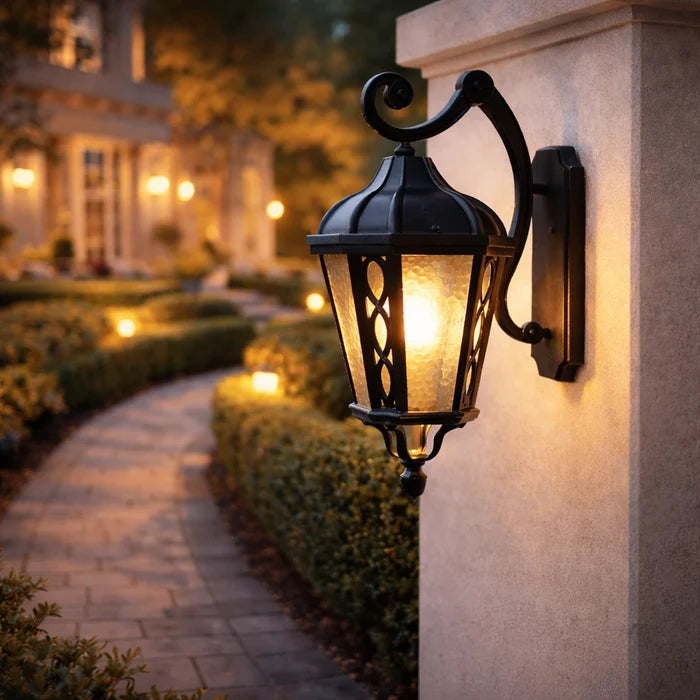 Arc Crest Entrance Wall Lantern Light