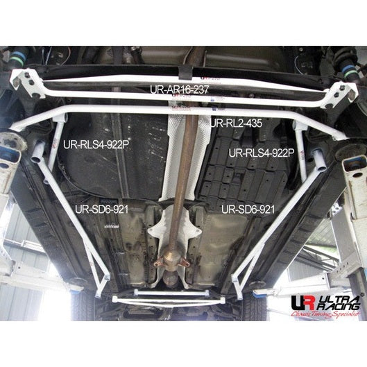 Barre inférieure arrière 4 points Ultra Racing TOYOTA WISH 1ST GEN (AE10) 1.8 2WD 2003-2009