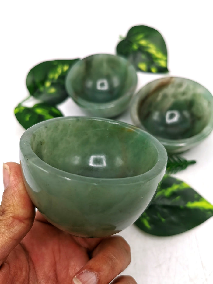 Beautiful Australian green aventurine hand carved round bowls - 3 inches diameter and 200 gms (0.44 lb) - ONE BOWL ONLY - Shwasam