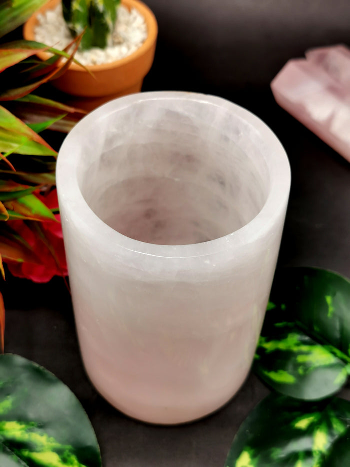 Beautiful gemstone goblets in rose quartz stone - ONLY 1 PIECE - Shwasam