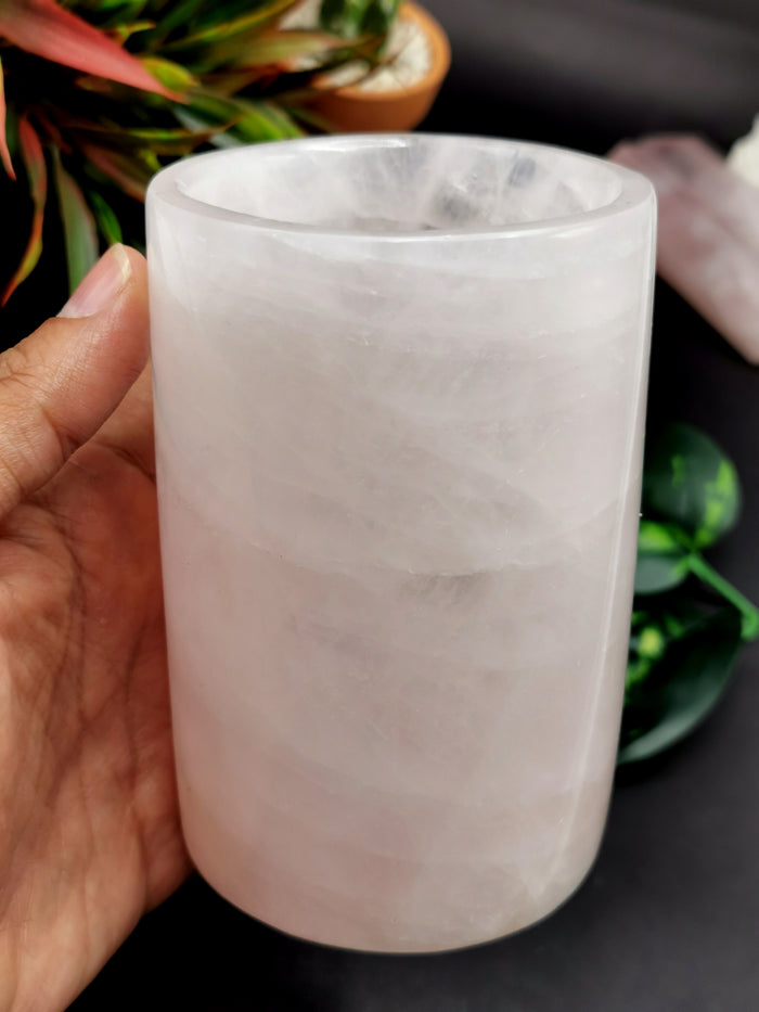 Beautiful gemstone goblets in rose quartz stone - ONLY 1 PIECE - Shwasam