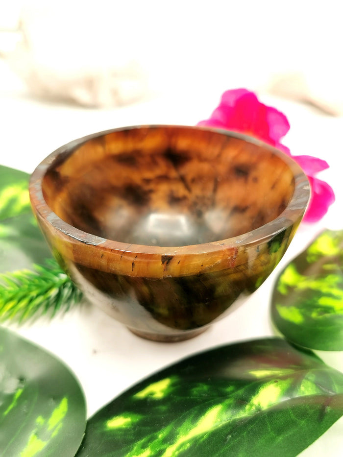 Beautiful tiger eye hand carved round bowls - 3 inches diameter and 185 gms (0.41 lb) - ONE BOWL ONLY - Shwasam