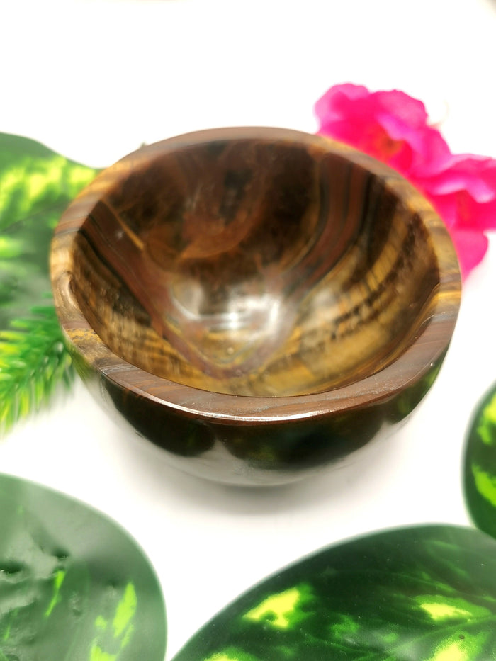 Beautiful tiger eye hand carved round bowls - 3 inches diameter and 250 gms (0.55 lb) - ONE BOWL ONLY