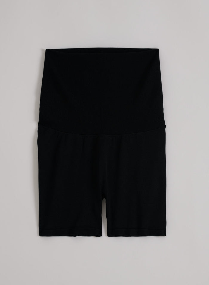 Black Shape Seamless Core Control Hotpants