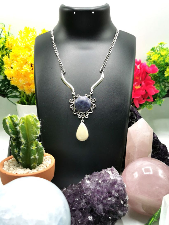 Breathtaking lapis lazuli, white jade necklace in 925 sterling silver | gemstone jewelry | crystal jewelry | quartz jewelry - Shwasam