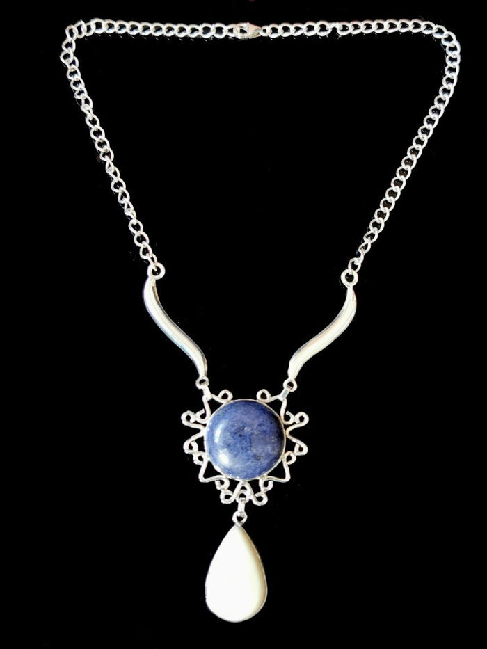 Breathtaking lapis lazuli, white jade necklace in 925 sterling silver | gemstone jewelry | crystal jewelry | quartz jewelry - Shwasam