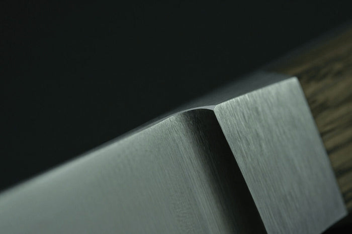 Couteau à désosser flexible Güde Alpha Chêne 13cm en acier forgé