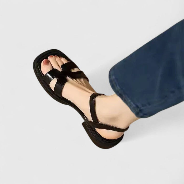 Eliane - Sophisticated Flat Sandals