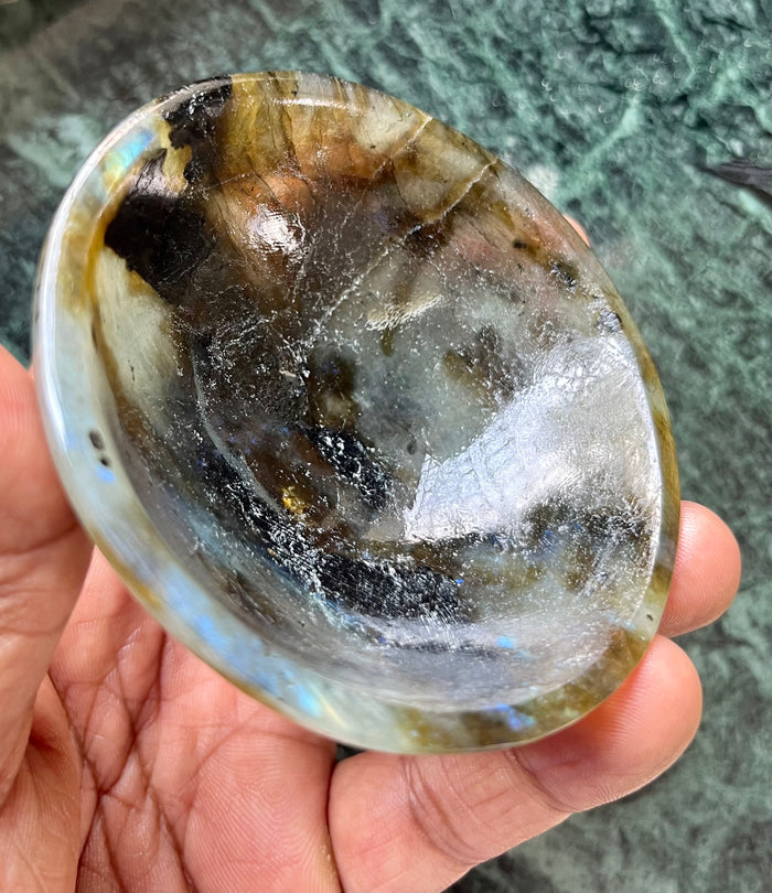 Beautiful Labradorite hand carved round bowl - 3 inches diameter and total weight 145 gms (0.32 lb) - ONE BOWL ONLY - Shwasam