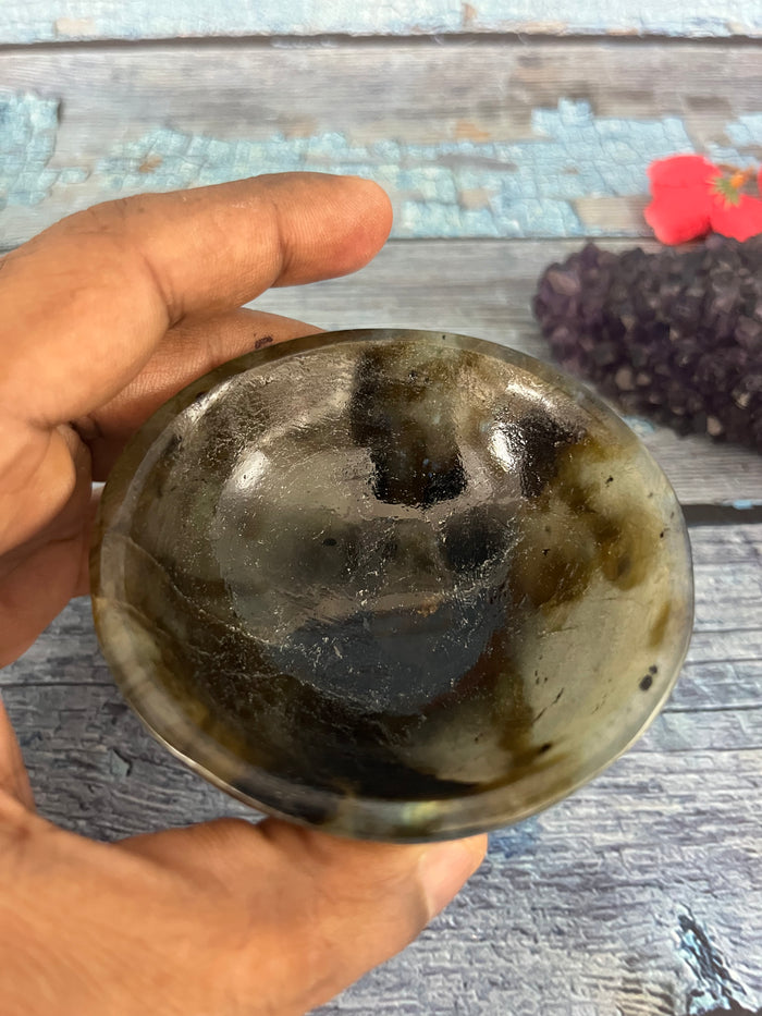 Beautiful Labradorite hand carved round bowl - 3 inches diameter and total weight 145 gms (0.32 lb) - ONE BOWL ONLY - Shwasam