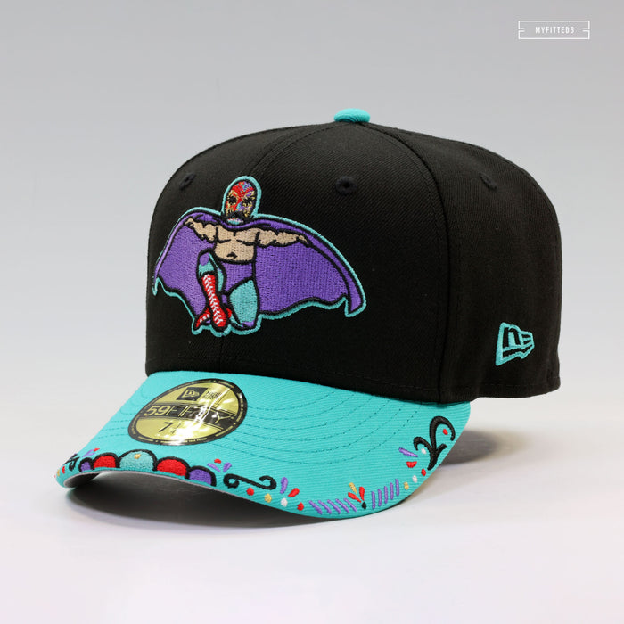 LUCHADORES VOLADORES DE HILL CITY 2026 COPA DE LA DIVERSIÓN ON-FIELD NEW ERA FITTED CAP