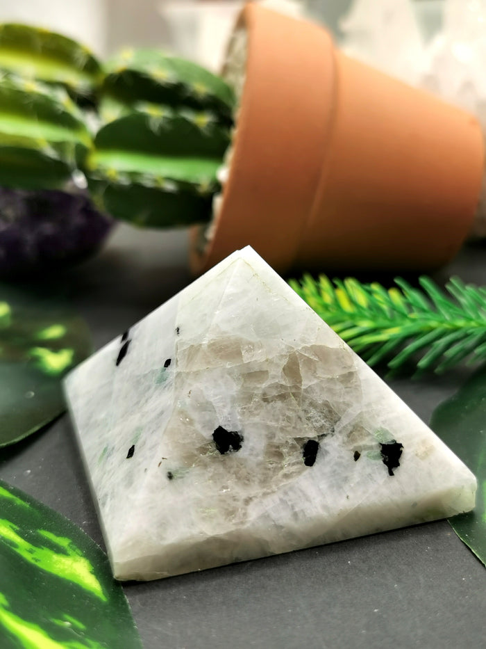 Moonstone Pyramid - Energy/Reiki/Crystal Healing - 105 gms - ONE PIECE ONLY - Shwasam