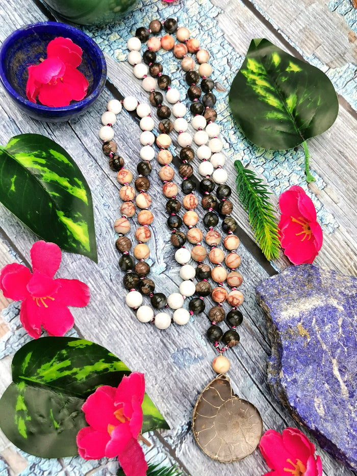 Multiple gemstone beads necklace with ammonite pendant - Shwasam