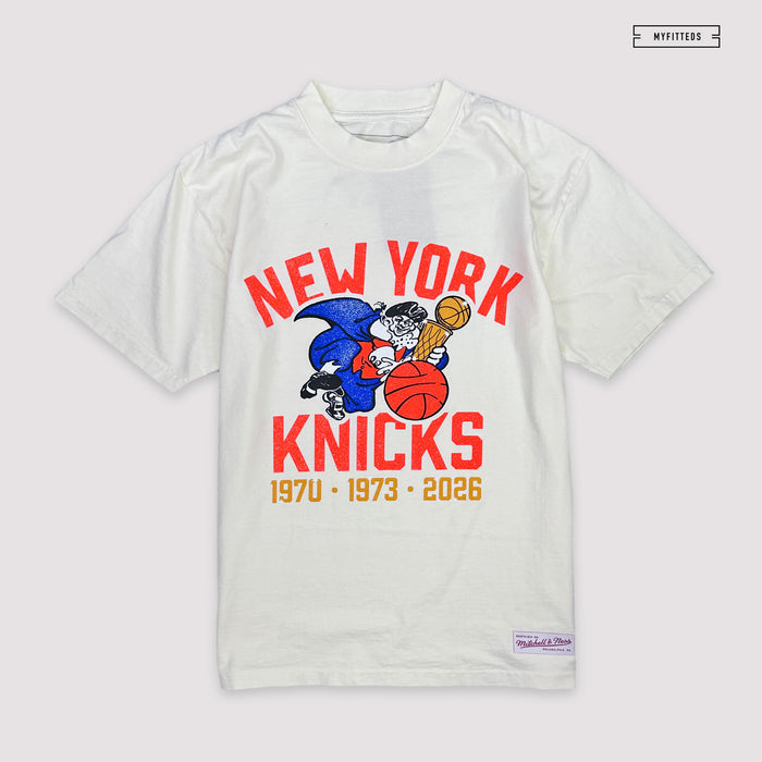 NEW YORK KNICKS 3X NBA CHAMPIONS KNICKERBOCKER CREAM PREMIUM MITCHELL & NESS T-SHIRT