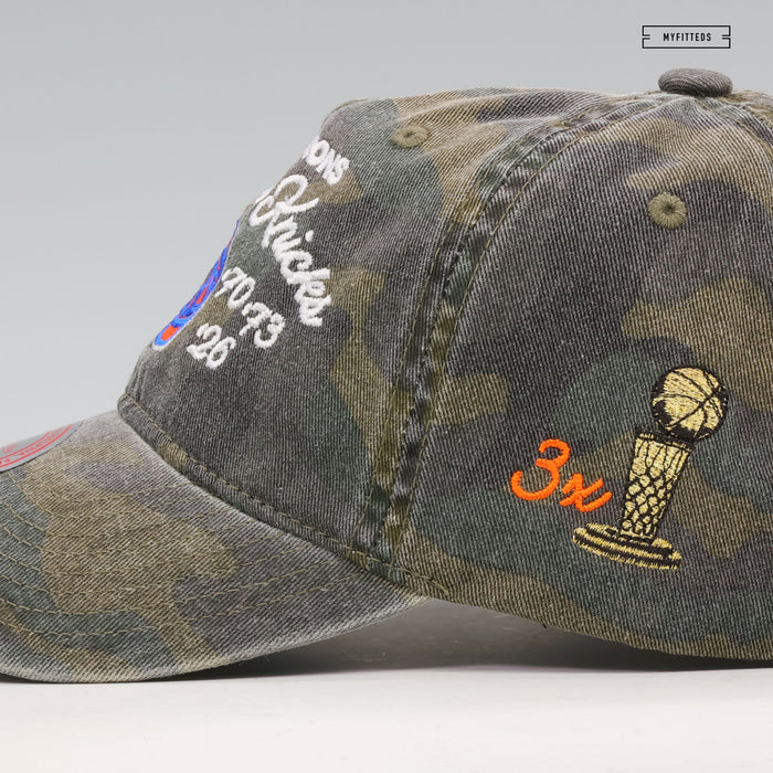 NEW YORK KNICKS 3X NBA FINALS CHAMPIONS SCRIPT LOW PRO CAMO MITCHELL & NESS STRAPBACK HAT