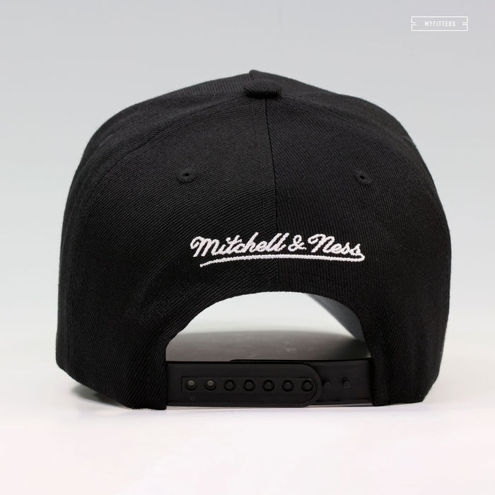 NEW YORK YANKEES MLB PRO-PINCH FIT STRUCTURED MITCHELL & NESS SNAPBACK HAT