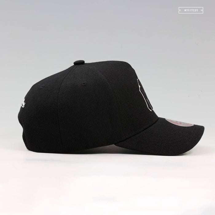 NEW YORK YANKEES MLB PRO-PINCH FIT STRUCTURED MITCHELL & NESS SNAPBACK HAT