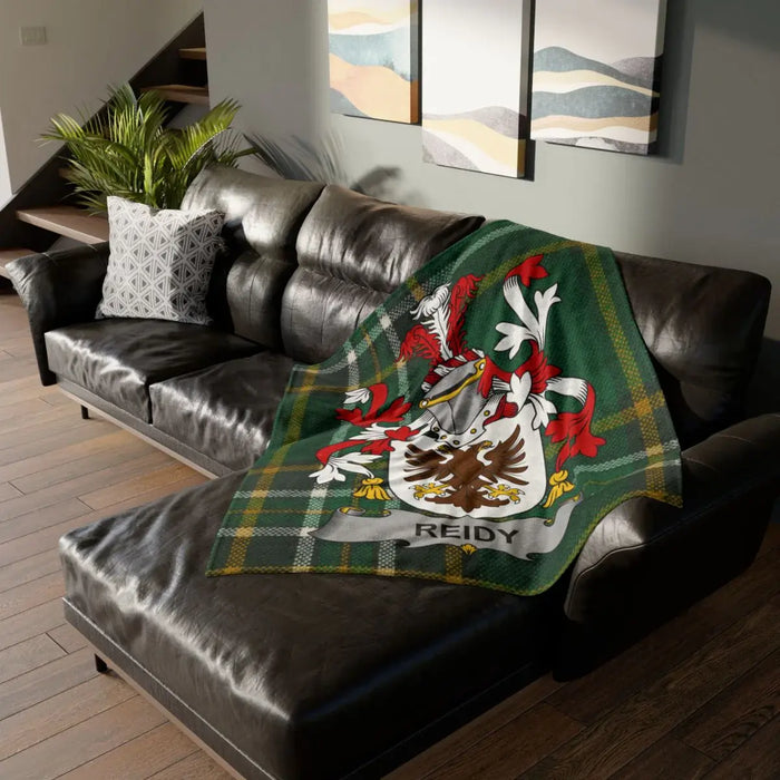 Reidy Family Crest Blanket Perfect for Cozy Nights