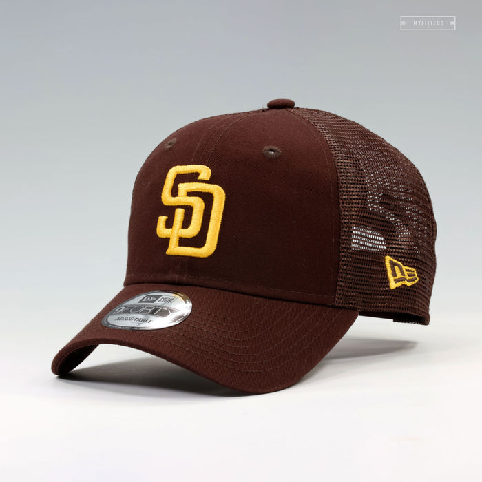 SAN DIEGO PADRES PRIMARY NEW ERA 9FORTY ADJUSTABLE TRUCKER MESH DAD HAT