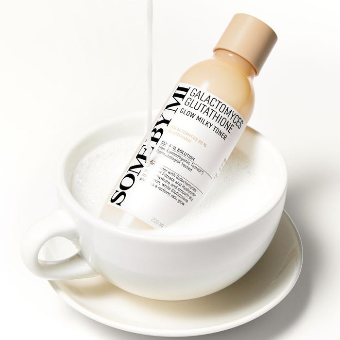 Some By Mi Galactomyces Glutathione Glow Milky Toner 200ml