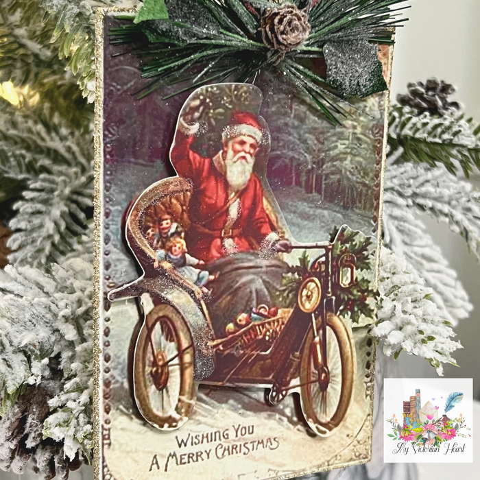 Wishing You a Merry Christmas Victorian Santa Postcard Ornament Closeup