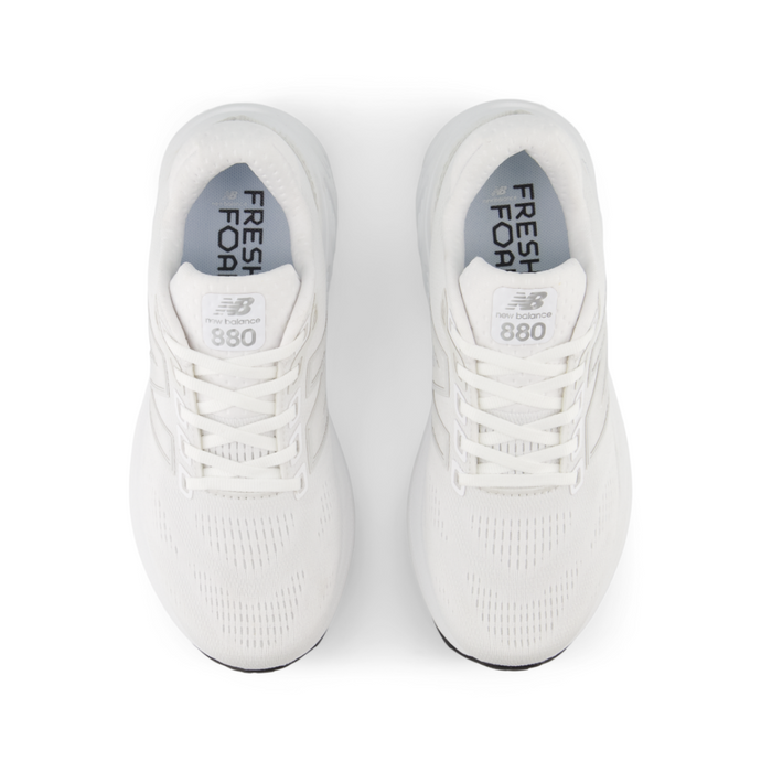 Women's 880 v15