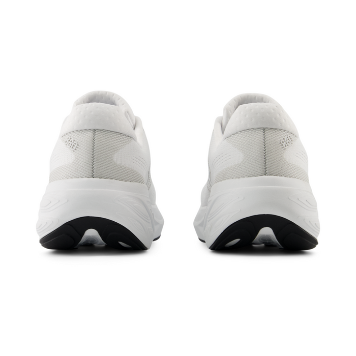 Women's 880 v15